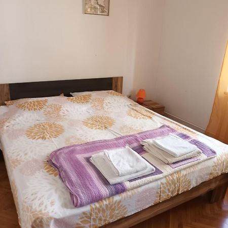 Apartmani Bozica Jadranovo Exterior foto